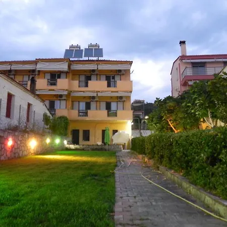 Bellos Apartment *